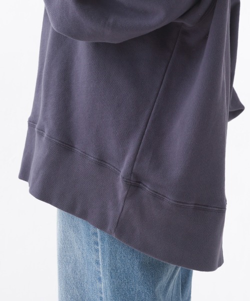 OMNES（オムネス）の「裏毛ビッグシルエットプルオーバー（スウェット・レディース・グレー/アイボリー/ネイビー/チャコール・FREE）」の7枚目の写真