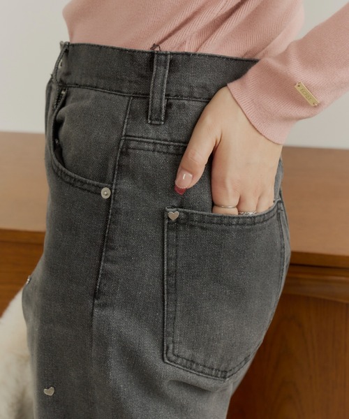 ECREL（エクレール）の「ハートスタッズデニムパンツ（デニムパンツ・レディース・ブルー/ブラック・FREE）」の3枚目の写真
