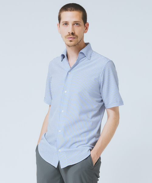 DESIGNWORKS（デザインワークス）の「【DotAir】2WAY 半袖 サッカーシャツ / 軽量 / 防シワ / 吸水速乾（シャツ/ブラウス・メンズ・ストライプ/ネイビー/ホワイト/ブルー・46/48）」の3枚目の写真