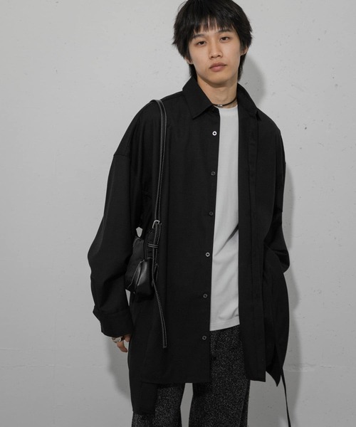 SENSE OF PLACE by URBAN RESEARCH（センスオブプレイスバイアーバンリサーチ）の「『わたべ×SOP』ドローコードデザインルーズシャツ（シャツ/ブラウス・メンズ・ブラック/グレー・MEDIUM/LARGE）」の3枚目の写真