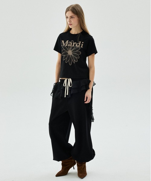 Mardi Mercredi（マルディメクルディ）の「SLIM TSHIRT FLOWERMARDI / スリム Tシャツ フラワーマルディ（Tシャツ/カットソー・レディース・グレー/ブラック/オートミール/ペールイエロー/ブラック×ベージュ/クリーム・FREE）」の18枚目の写真