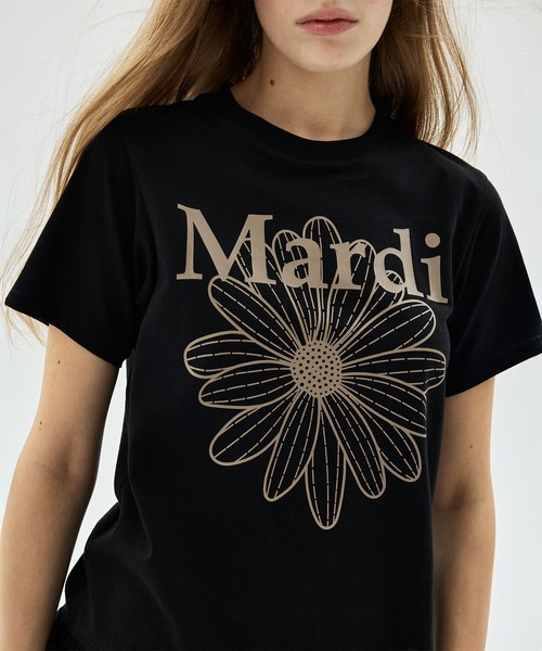 Mardi Mercredi（マルディメクルディ）の「SLIM TSHIRT FLOWERMARDI / スリム Tシャツ フラワーマルディ（Tシャツ/カットソー・レディース・グレー/ブラック/オートミール/ペールイエロー/ブラック×ベージュ/クリーム・FREE）」の20枚目の写真