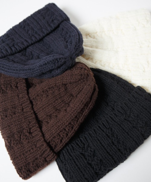 RACAL(ラカル)の「Inside-out Cable Knit Beanie / 裏編みケーブルニットビーニー(ニットキャップ/ビーニー・レディース・ブラウン/ネイビー/ブラック/オフホワイト・FREE)」の6枚目の写真