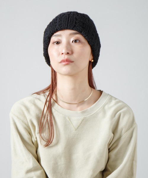 RACAL(ラカル)の「Inside-out Cable Knit Beanie / 裏編みケーブルニットビーニー(ニットキャップ/ビーニー・レディース・ブラウン/ネイビー/ブラック/オフホワイト・FREE)」の16枚目の写真