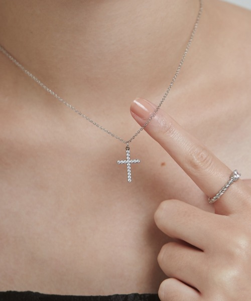 セール】【 金属アレルギー対応 】 クロスビジューネックレス