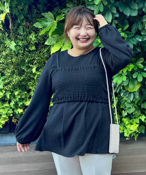 u plume(ユープリュム)の「【L~4L 大きいサイズ】ビスチェ付き チュニック アンサンブル(アンサンブル・レディース・ブラック/サックスブルー/オフホワイト/ピンク・L/LL/3L/4L)」の2枚目の写真