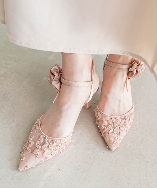 RANDA(ランダ)の「【Flower Collection】2WAYフラワーモチーフアンクルストラップパンプス(パンプス・レディース・ピンク/ホワイト/ブルー・M/L/S/LL)」の7枚目の写真