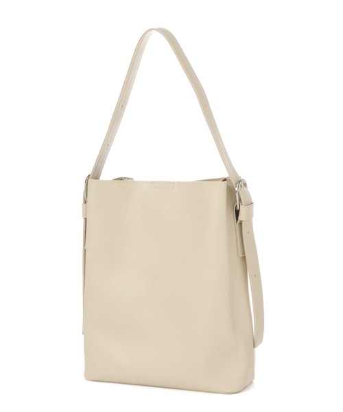 LAKOLE(ラコレ)の「【入卒式/新社会人にも】バーティカルトートバッグ / 252673(ショルダーバッグ・レディース・ブラック/アイボリー/グレイッシュベージュ/ブラウン・FREE)」の11枚目の写真