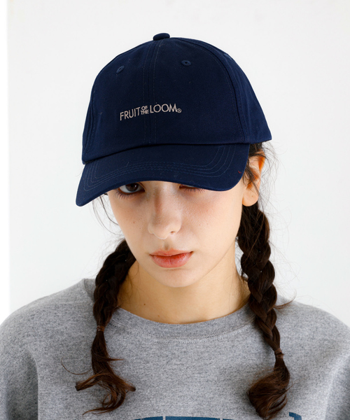 FRUIT OF THE LOOM（フルーツオブザルーム）の「【FRUIT OF THE LOOM】ロゴキャップ / 刺繍 / FTL LOGO CAP【WEB限定】（キャップ・レディース・ワイン/グリーン/ネイビー・フリー）」の4枚目の写真