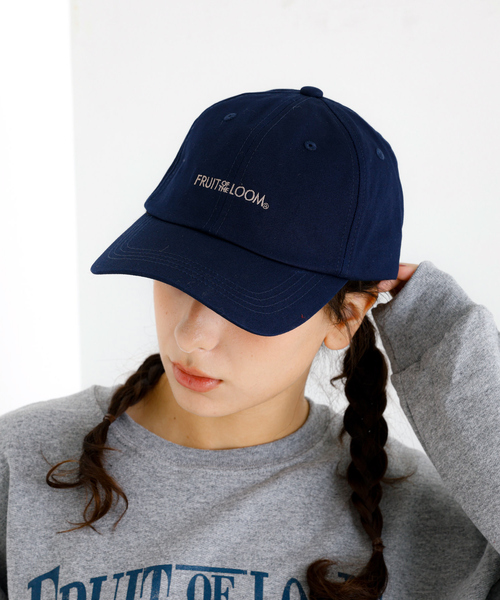 FRUIT OF THE LOOM（フルーツオブザルーム）の「【FRUIT OF THE LOOM】ロゴキャップ / 刺繍 / FTL LOGO CAP【WEB限定】（キャップ・レディース・ワイン/グリーン/ネイビー・フリー）」の5枚目の写真