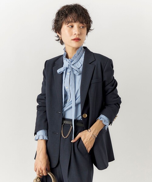 NOLLEY’S Sophi(ノーリーズソフィ)の「《セットアップ対応》ウォッシャブル梳毛合繊テーラードジャケット(テーラードジャケット・レディース・ネイビー/ベージュ・38/36/34)」の3枚目の写真