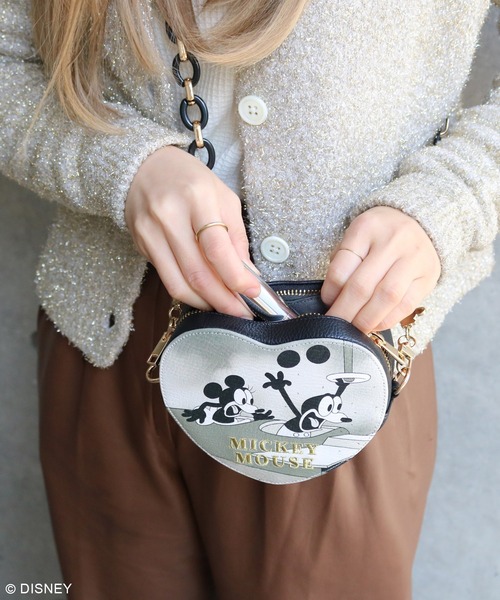 Disney(ディズニー)の「ディズニープレーン・クレイジー/ハートプリントポーチ(ポーチ・レディース・ブラック/ブラウン・FREE)」の11枚目の写真