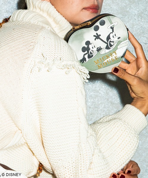 Disney(ディズニー)の「ディズニープレーン・クレイジー/ハートプリントポーチ(ポーチ・レディース・ブラック/ブラウン・FREE)」の13枚目の写真