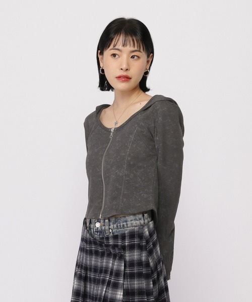 3.3 Field Trip （3.3フィールドトリップ）の「3.3 Field Trip／ピグメントフードジップ（パーカー・レディース・グレー/チャコール・FREE）」の12枚目の写真