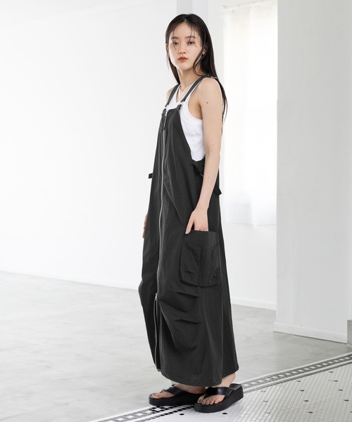 RAGEBLUE（レイジブルー）の「Wジップ/スノールーズジャンスカ2（ジャンパースカート・レディース・ブラック/オリーブ・FREE）」の5枚目の写真