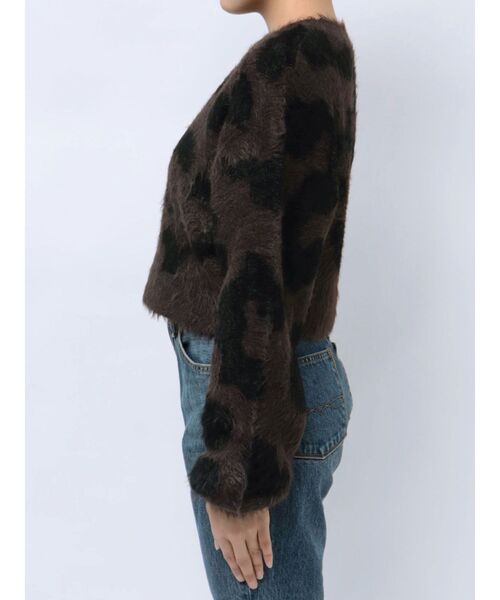 EMODA(エモダ)の「レオパードシャギールーズニット(ニット/セーター・レディース・ブラック/グレー/ブラウン・FREE)」の13枚目の写真