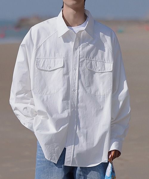 TOBEE(トゥビー)の「【TOBEE】 ベーシック長袖シャツ ルーズシルエットCPOシャツ(シャツ/ブラウス・メンズ・ホワイト/グリーン/グレー/ブラック・X-LARGE/LARGE/MEDIUM)」の2枚目の写真