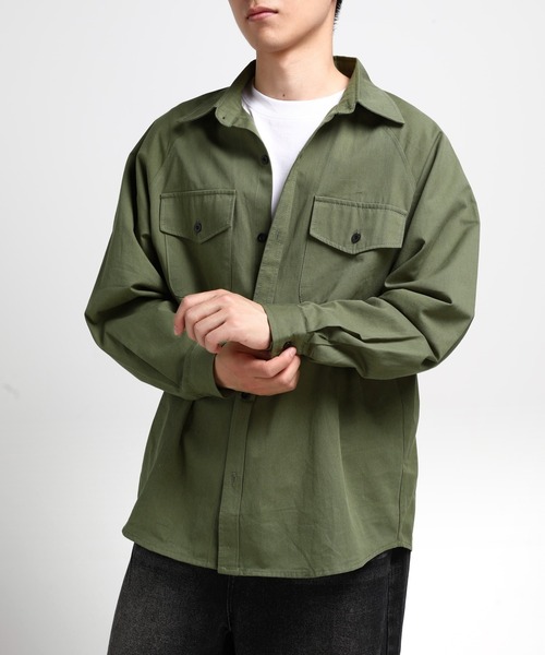 TOBEE(トゥビー)の「【TOBEE】 ベーシック長袖シャツ ルーズシルエットCPOシャツ(シャツ/ブラウス・メンズ・ホワイト/グリーン/グレー/ブラック・X-LARGE/LARGE/MEDIUM)」の11枚目の写真
