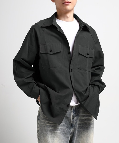 TOBEE(トゥビー)の「【TOBEE】 ベーシック長袖シャツ ルーズシルエットCPOシャツ(シャツ/ブラウス・メンズ・ホワイト/グリーン/グレー/ブラック・X-LARGE/LARGE/MEDIUM)」の20枚目の写真