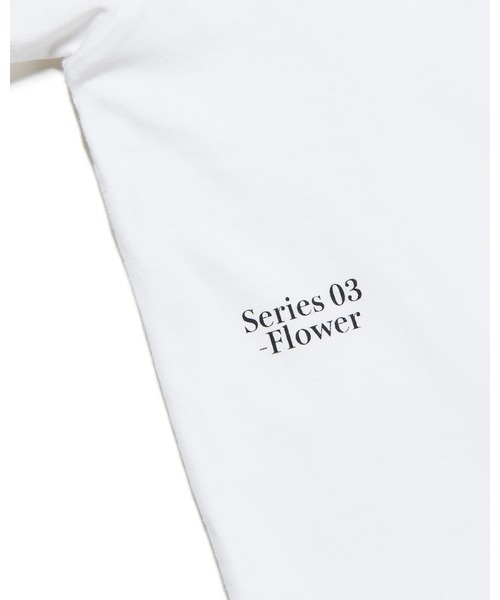 SOPHNET.(ソフネット)の「SIMON TAYLOR: FLOWER L/S TEE(Tシャツ/カットソー・メンズ・ホワイト/ブラック・SMALL/MEDIUM/LARGE/X-LARGE)」の8枚目の写真