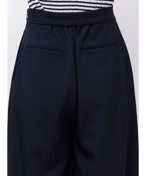 CALNAMUR（カルナムール）の「MARINE WIDE PT/マリンワイドパンツ【セットアップ着用可】（その他パンツ・レディース・グレー/ネイビー・SMALL/MEDIUM）」の6枚目の写真