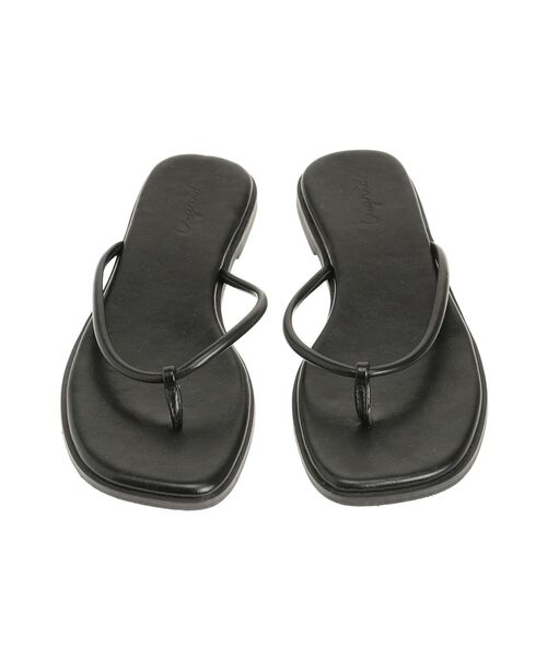 CHARLES & KEITH ジェムエンベリシュッド ダブルボウポイン