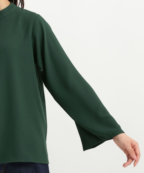 Andemiu（アンデミュウ）の「ソデボタンスタンドブラウス325552（シャツ/ブラウス・レディース・ネイビー/ブルー/オフホワイト/ブラック/グリーン・FREE）」の12枚目の写真