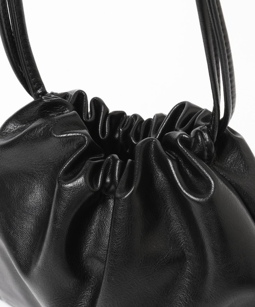 LOWRYS FARM(ローリーズファーム)の「ミニキンチャクショルダーバッグ 328507(ショルダーバッグ・レディース・ブラック/グリーン/アイボリー・FREE)」の17枚目の写真