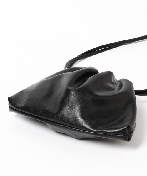 LOWRYS FARM(ローリーズファーム)の「ミニキンチャクショルダーバッグ 328507(ショルダーバッグ・レディース・ブラック/グリーン/アイボリー・FREE)」の20枚目の写真