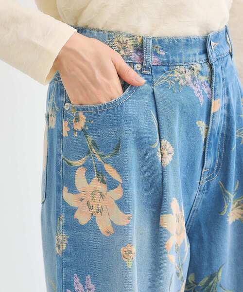 Sugar spoon(シュガースプーン)の「・SUGAR SPOON フラワーptデニムワイドパンツ(デニムパンツ・レディース・インディゴブルー/ブラック・FREE)」の8枚目の写真