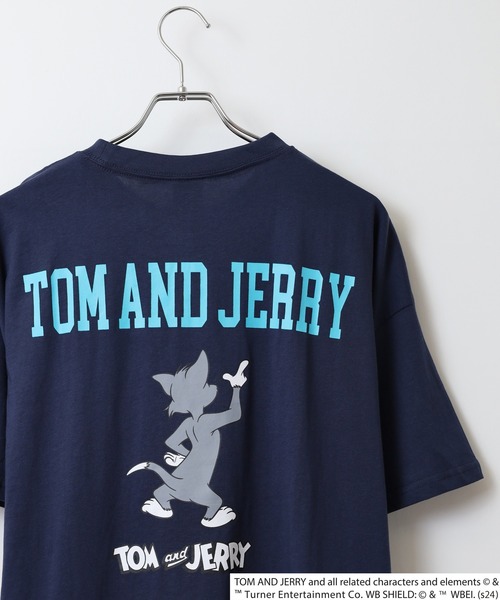 Tom&Jerry(トムアンドジェリー)の「TOM&JERRY オーバーTシャツ unisex(Tシャツ/カットソー・メンズ・モカ/ネイビー/チャコール/ベージュ/ダークグリーン系1/オレンジ/チャコールグレー/ホワイト系3/オフホワイト/ダークグリーン/杢グレー/ネイビー系1/ブラック系1/ブラック/ホワイト系1/ホワイト系2・M/L/XL)」の15枚目の写真