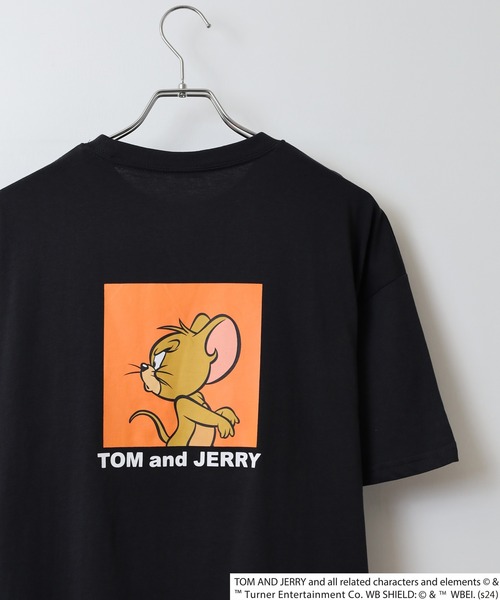 Tom&Jerry(トムアンドジェリー)の「TOM&JERRY オーバーTシャツ unisex(Tシャツ/カットソー・メンズ・モカ/ネイビー/チャコール/ベージュ/ダークグリーン系1/オレンジ/チャコールグレー/ホワイト系3/オフホワイト/ダークグリーン/杢グレー/ネイビー系1/ブラック系1/ブラック/ホワイト系1/ホワイト系2・M/L/XL)」の6枚目の写真