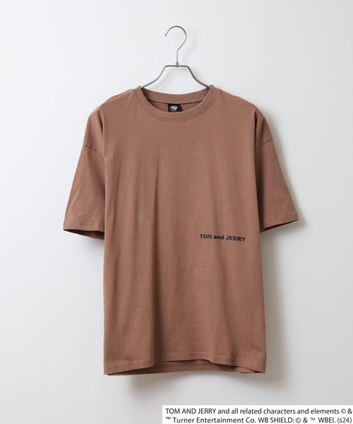 Tom&Jerry(トムアンドジェリー)の「TOM&JERRY オーバーTシャツ unisex(Tシャツ/カットソー・メンズ・モカ/ネイビー/チャコール/ベージュ/ダークグリーン系1/オレンジ/チャコールグレー/ホワイト系3/オフホワイト/ダークグリーン/杢グレー/ネイビー系1/ブラック系1/ブラック/ホワイト系1/ホワイト系2・M/L/XL)」の19枚目の写真