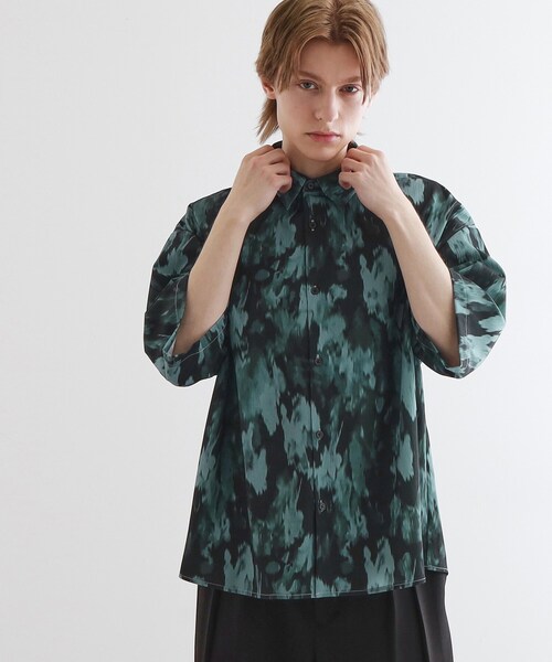 tk.TAKEO KIKUCHI（ティーケータケオキクチ）の「楊柳ブラープリントシャツ（シャツ/ブラウス・メンズ・ネイビー系3/ブラック系3/グリーン系4・01/02/03）」の5枚目の写真