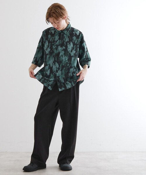 tk.TAKEO KIKUCHI（ティーケータケオキクチ）の「楊柳ブラープリントシャツ（シャツ/ブラウス・メンズ・ネイビー系3/ブラック系3/グリーン系4・01/02/03）」の7枚目の写真