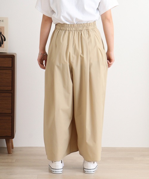 EGLANTINE（エグランティーヌ）の「EGLANTINE ボックスフレアーワイドタックパンツ（その他パンツ・レディース・カーキ/ブラック/ベージュ・40）」の18枚目の写真