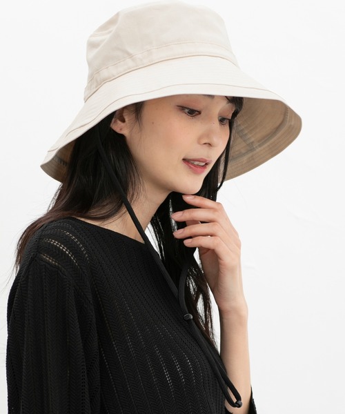 Honeys（ハニーズ）の「【ＵＶカット】洗える折りたたみつば広帽（ハット・レディース・ブラック/ライトグレー/ベージュ/スミクロ/アイボリー・FREE）」の2枚目の写真