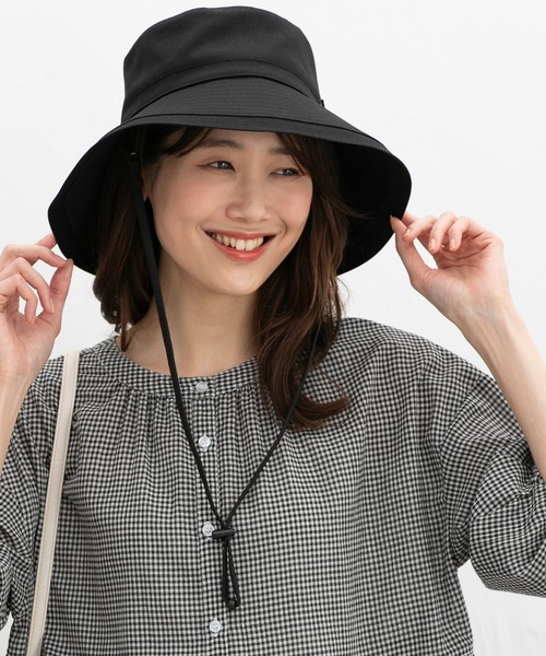 Honeys（ハニーズ）の「【ＵＶカット】洗える折りたたみつば広帽（ハット・レディース・ブラック/ライトグレー/ベージュ/スミクロ/アイボリー・FREE）」の3枚目の写真