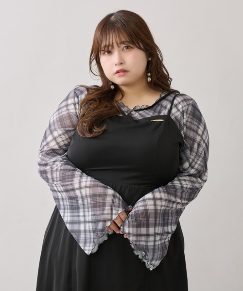 Louiosy(ルオシー)の「【大きいサイズ】メロウラメシアートップス(Tシャツ/カットソー・レディース・アイボリー/ブラック系その他/ブラック・3L/X-LARGE/4L)」の3枚目の写真