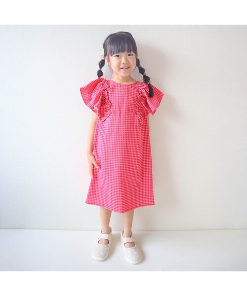 apres les cours（アプレレクール）の「ハート刺繍水抜きサンダル（サンダル・キッズ・ピンク/キナリ・19/18/17/16/15 /14）」の4枚目の写真