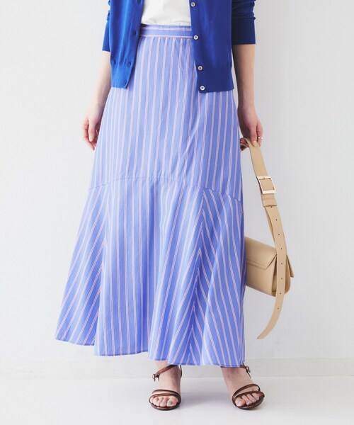UNTITLED(アンタイトル)の「【後ろウエストゴム/マーメイド】ストライプフレアスカート(スカート・レディース・ブルー系2/ベージュ系その他6/ブラウン系その他4・00/01/48/50/44/46/04/42/02/03)」の3枚目の写真