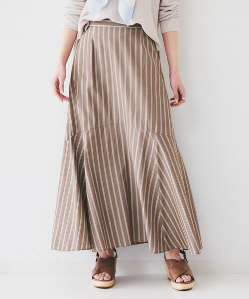 UNTITLED(アンタイトル)の「【後ろウエストゴム/マーメイド】ストライプフレアスカート(スカート・レディース・ブルー系2/ベージュ系その他6/ブラウン系その他4・00/01/48/50/44/46/04/42/02/03)」の10枚目の写真