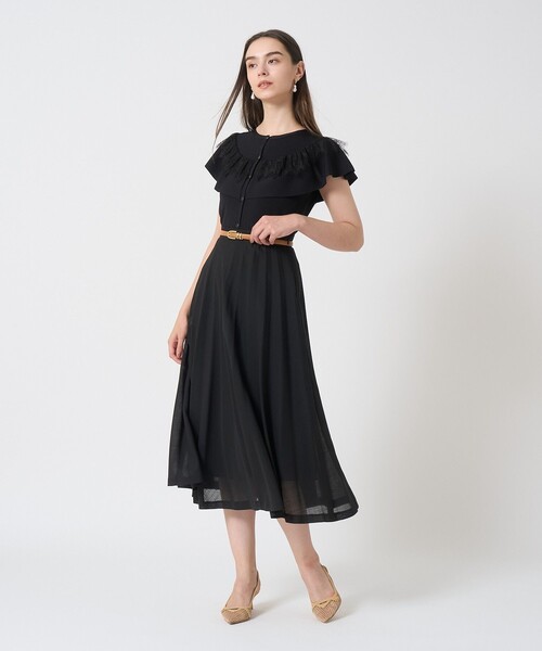 ANAYI（アナイ）の「ケープスリーブ プルオーバー（ニット/セーター・レディース・オフホワイト/ブラック・36/38）」の8枚目の写真