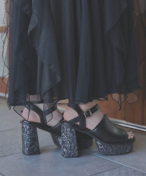 HARE(ハレ)の「ガラソールチャンキーサンダル(HARE)(サンダル・レディース・ブラック/グレー/ネイビー・SMALL/MEDIUM/LARGE)」の6枚目の写真