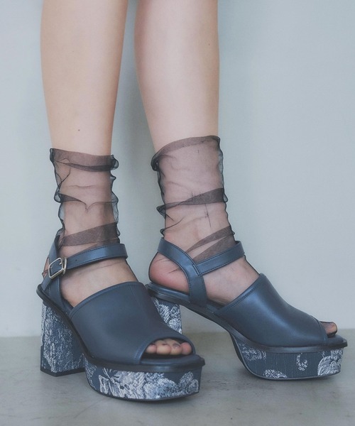 【バレンシアガ】チャンキーフェイクレザーサンダル バレンシアガ】チャンキーフェイクレザーサンダル (BALENCIAGA