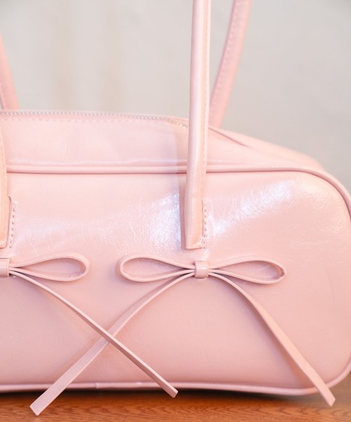 Nu(ニュー)の「【Nu】リボンハンドバッグ(ショルダーバッグ・レディース・サックスブルー/ブラック/ピンク・ONE SIZE)」の4枚目の写真