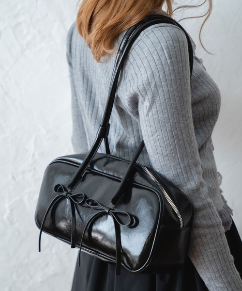 Nu(ニュー)の「【Nu】リボンハンドバッグ(ショルダーバッグ・レディース・サックスブルー/ブラック/ピンク・ONE SIZE)」の13枚目の写真