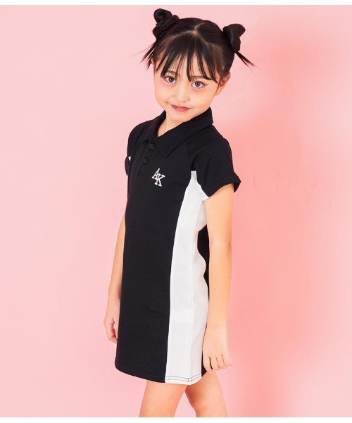 ANAP kids(アナップキッズ)の「ミニ裏毛サイド切替ポロ衿ワンピース(ワンピース・キッズ・ブラック/ラベンダー・110cm/120cm/130cm)」の5枚目の写真