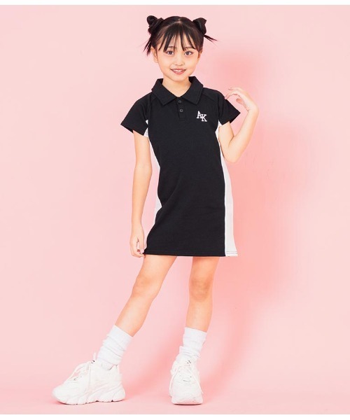 ANAP kids(アナップキッズ)の「ミニ裏毛サイド切替ポロ衿ワンピース(ワンピース・キッズ・ブラック/ラベンダー・110cm/120cm/130cm)」の9枚目の写真