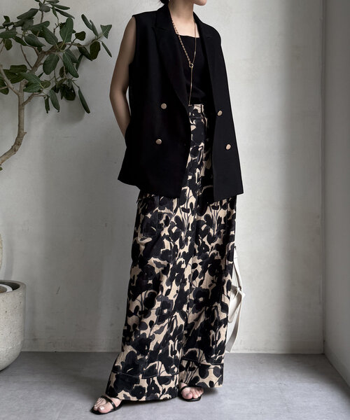 DouDou（ドゥドゥ）の「【WEB限定】フラワープリントワイドパンツ（その他パンツ・レディース・ベージュ/アイボリー・FREE）」の14枚目の写真